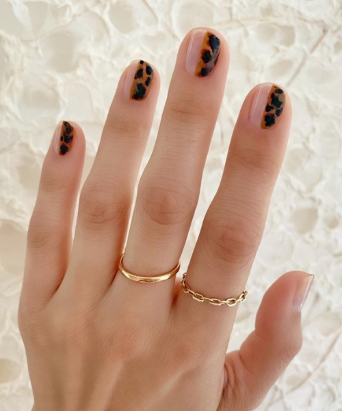 nail-trend-tortoise-shell-manicure