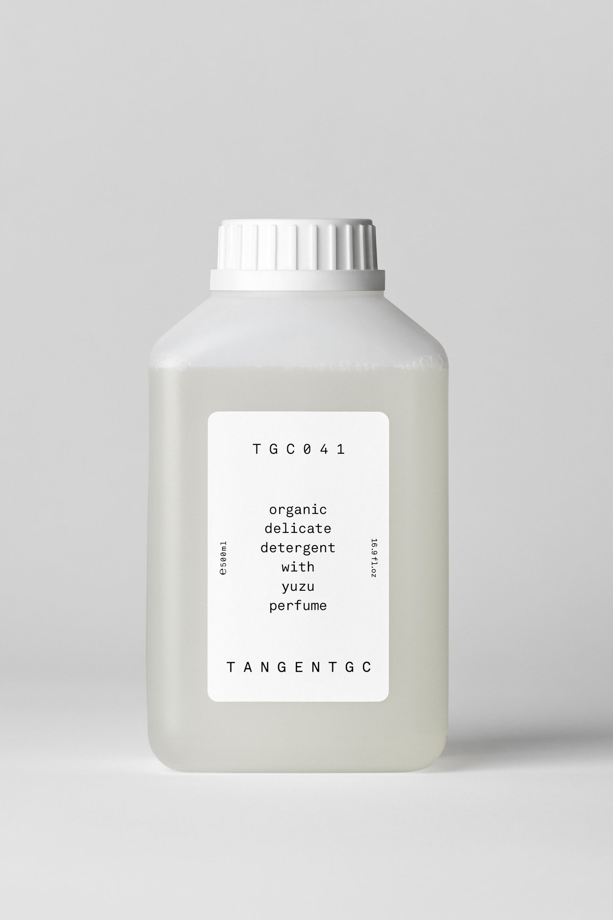arket-delicate-organic-detergent-yuzu
