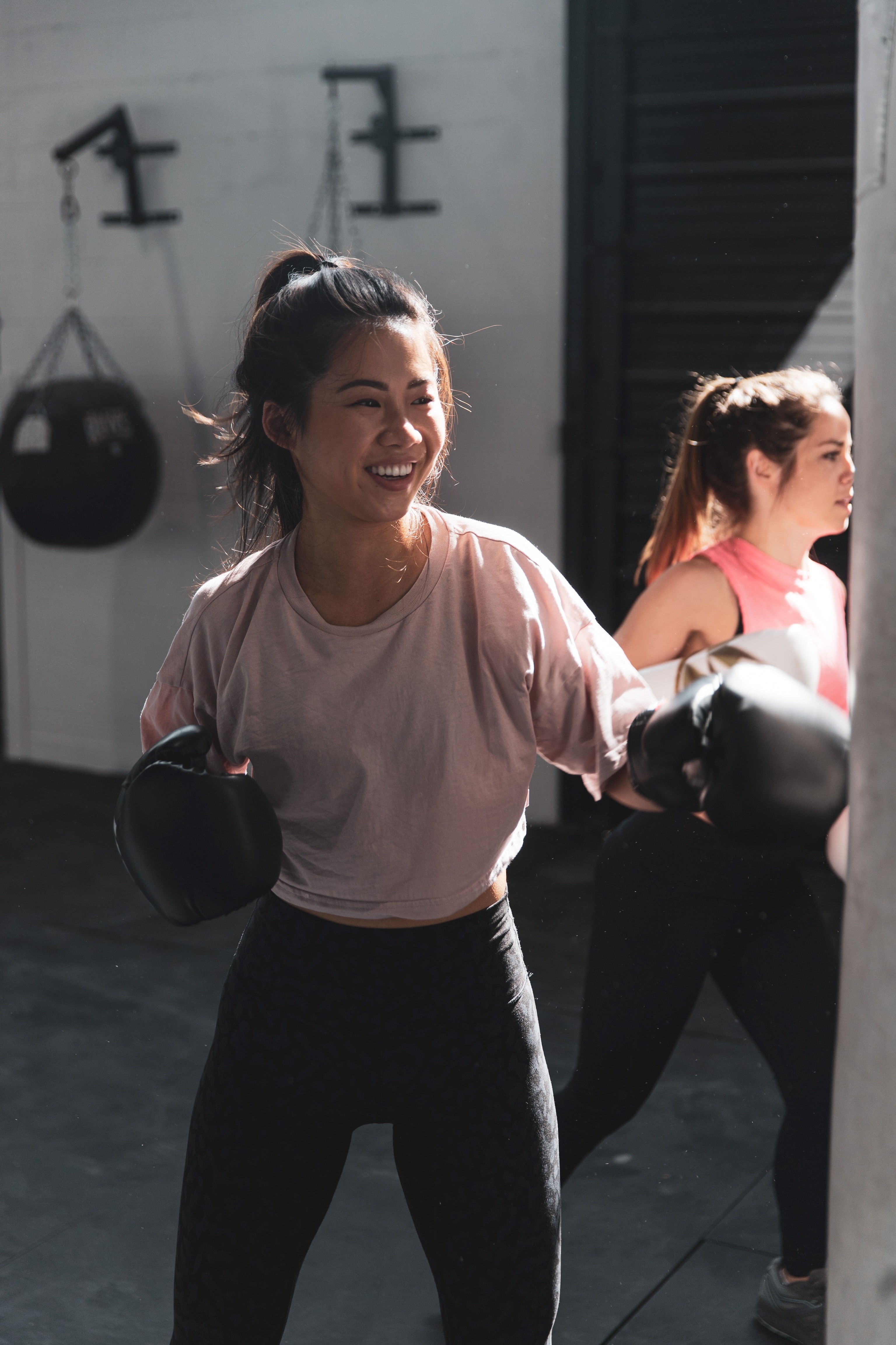 woman-exercising-boxing-excersice-for-your-menstrual-cycle