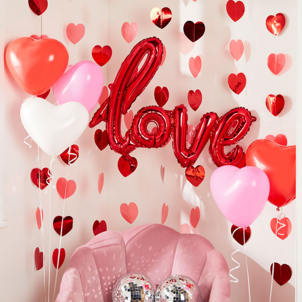 galentine's-day-2023-decorations